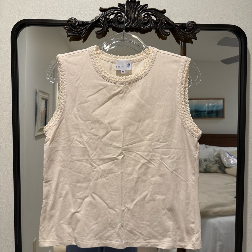 Cartoline Cream Crochet-Trim Sleeveless Tank